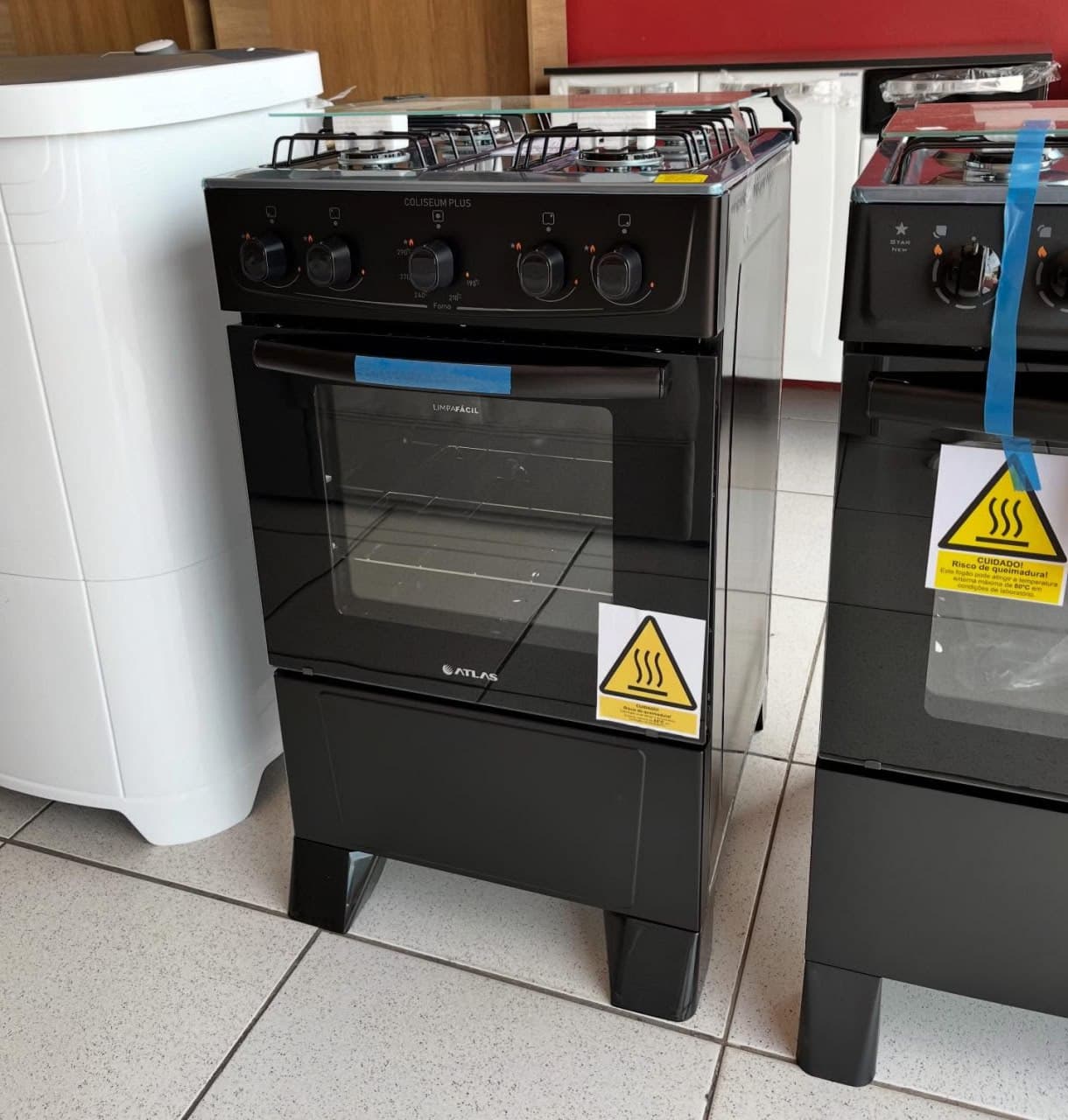 Fogão 4 Bocas Atlas Mônaco Plus Preto com Mesa Inox e Acendimento Automático Bivolt